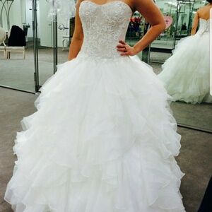 Oleg Cassini Organza Ball Gown